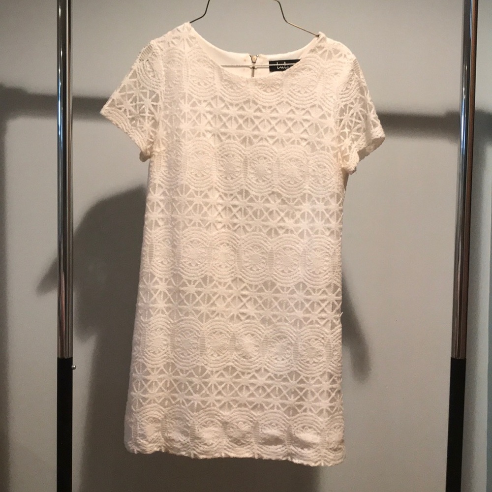 Lulus white lace dress